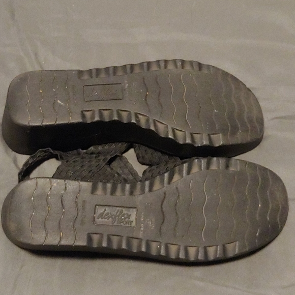 dexflex sport Shoes Black Sandals Poshmark